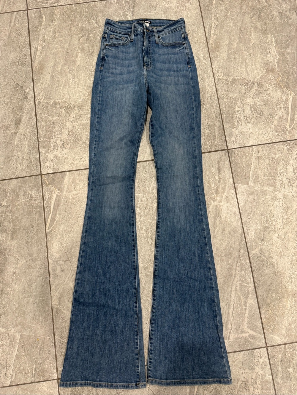 Fashionnova Flare Jeans